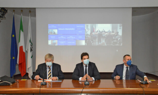 DatiTuristici_03-650x389