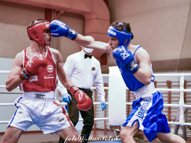 blu-Marcello-Di-Gennaro-rosso-Niccolo-Galli-