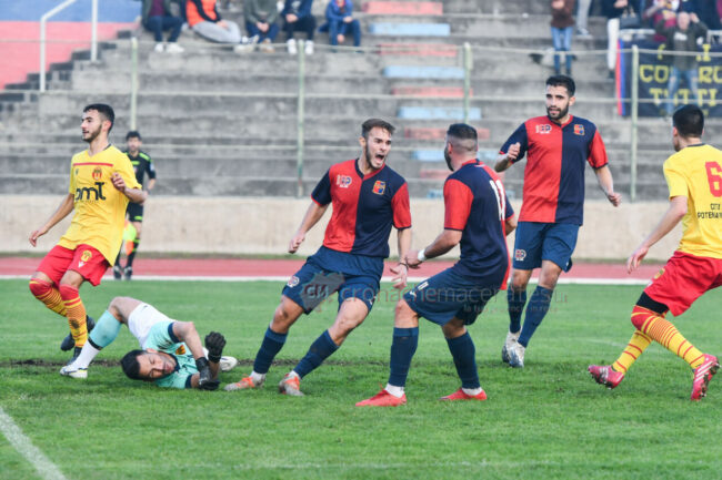 civitanovese-potenza-picena-FDM-10-650x433
