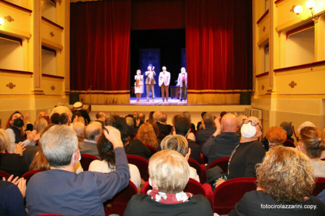 finale-Caro-teatro