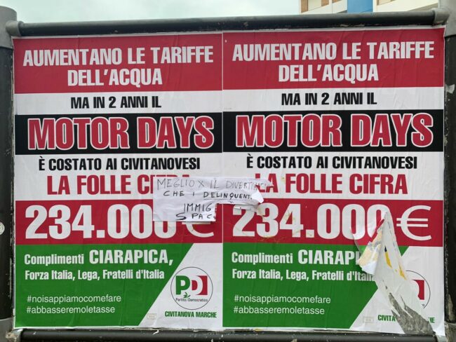 manifesti-pd-imbrattati-1-650x488