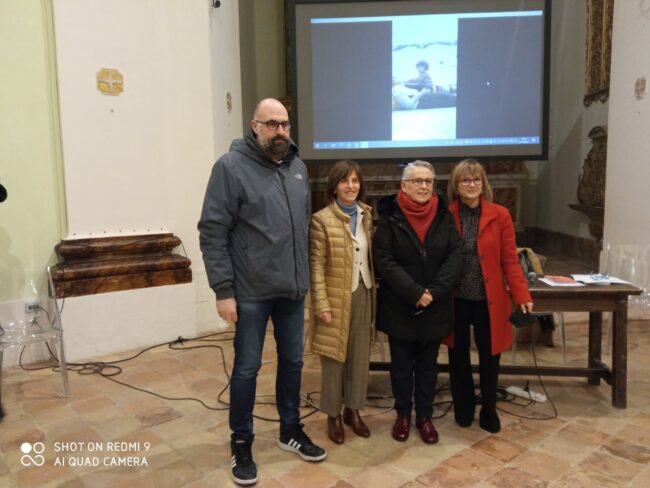 avis-libro-sei-di-cingoli-se-floriana-crescimbeni5-650x488