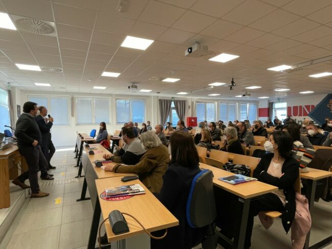 Incontro-Rettore1-650x488