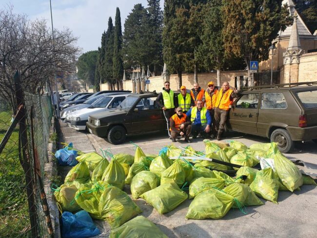 mogliano-pulizia-strade-1-650x488