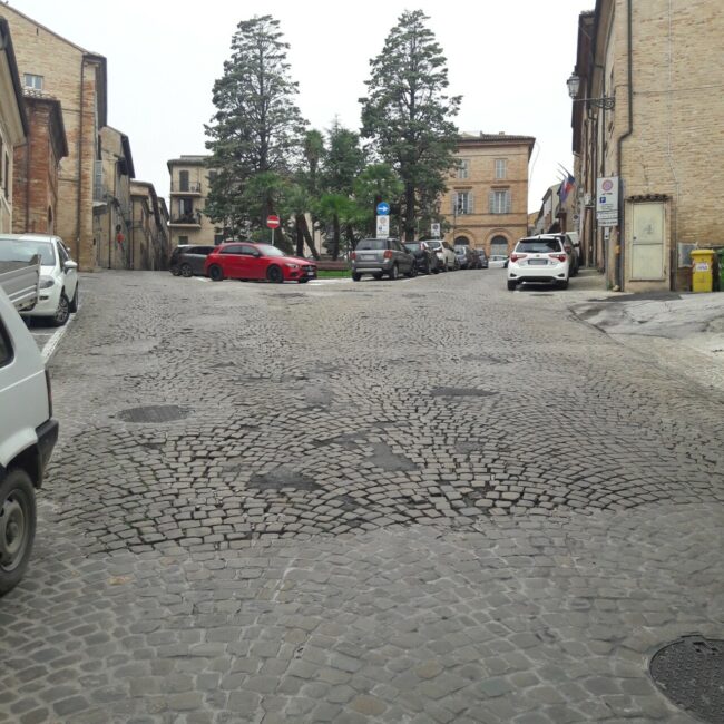 piazza-garibaldi-civitanova-alta