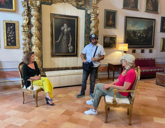 Olimpia-Leopardi-e-Licia-Colo-durante-l-intervista-a-Palazzo-Leopardi-