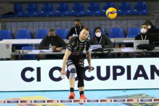 Zaytsev-al-servizio