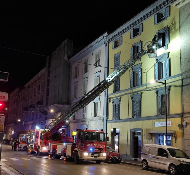 incendio-corso-cavour-1-e1647294026619-650x600