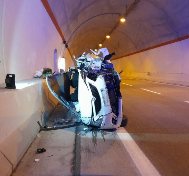 incidente-superstrada-1-e1647009787420-650x604
