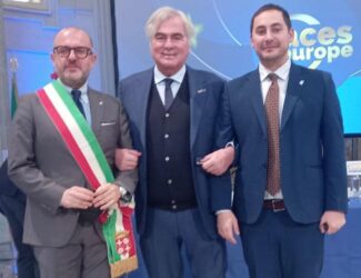 macerata-bandiera-citta-europea-dello-sport-3-e1647867386565-325x250