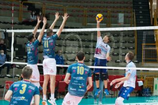 med-store-tunit-torino-2-325x217