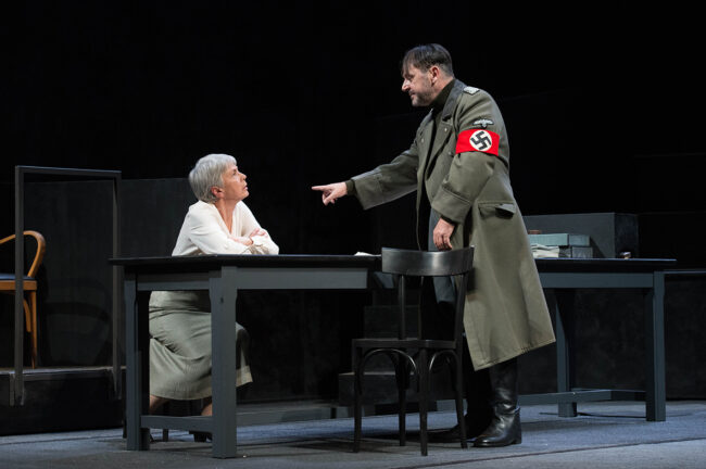 EICHMANN-foto-di-Tommaso-Le-Pera-4-650x432