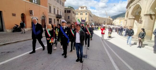cerimonia-25-aprile-liberazione-san-severino-1-650x293