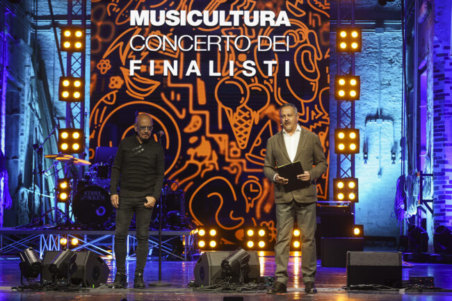 Enrico-Ruggeri-John-Vignola-