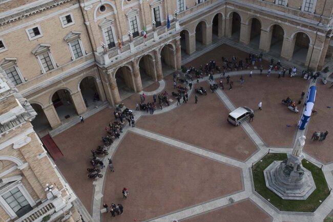 recanati_piazza_leopardi