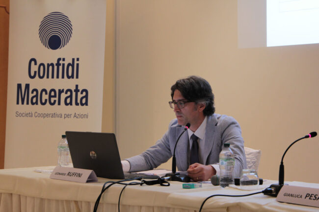assemblea-confidi-2-650x433