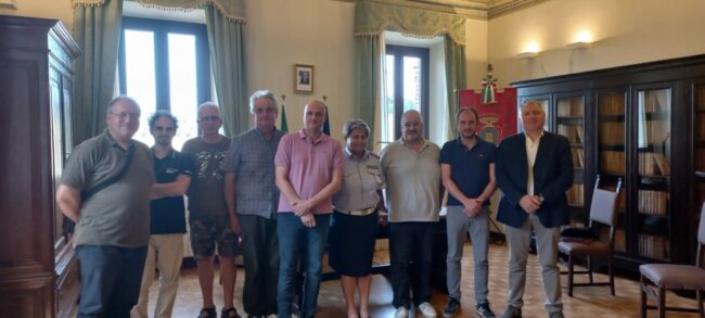 incontro-controllo-del-vicinato