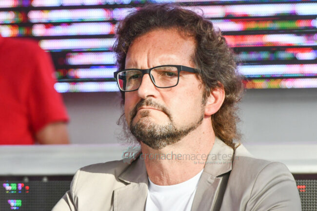 sindaci a confronto - paolo maria squadroni - shada civitanova - FDM (1)