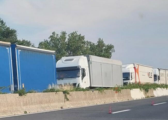tir-coda-a14-650x467