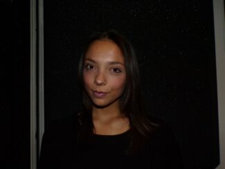 101_0105-min-325x244