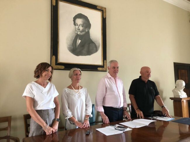 Centro-nazionale-di-studi-leopardiani-2-650x488