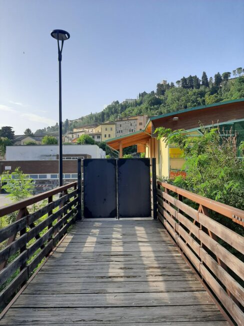 Passerella-scuole-tacchi-venturi-1-488x650