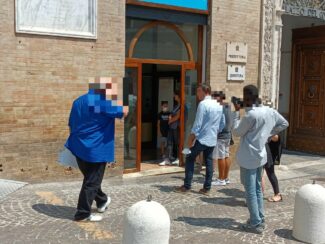 fila-passaporti-1-325x244