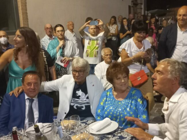 marche_vetrina_berti_giletti