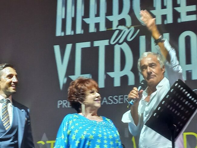 marche_vetrina_orietta_berti_giletti-3-650x488