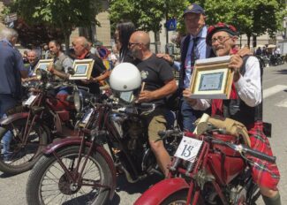 motociclisti_1-325x232