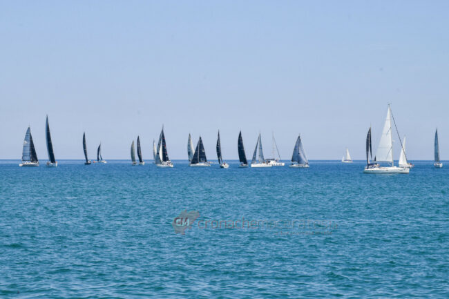 partenza-regata-civitanova-sebenico-FDM-2-650x433