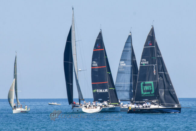 partenza-regata-civitanova-sebenico-FDM-3-650x433