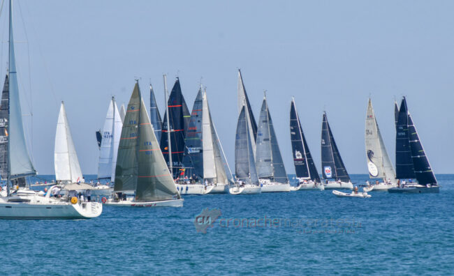 partenza-regata-civitanova-sebenico-FDM-5-650x396