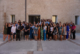 scuola-Leopardi-2-325x217