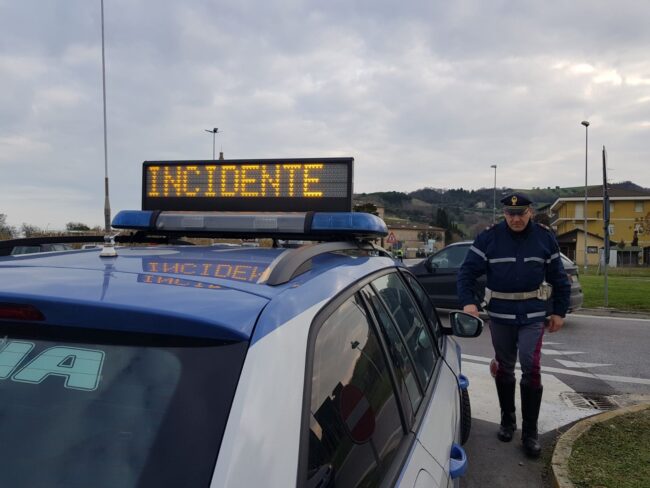 Incidente-autostrada-Polizia-Stradale