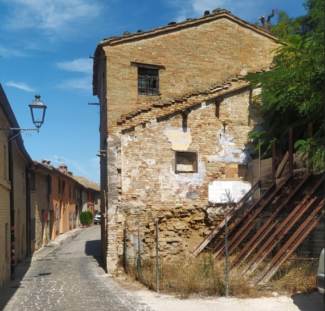 Via-le-Rupi-edificio