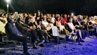 il-pubblico-a-Ripe-San-Ginesio