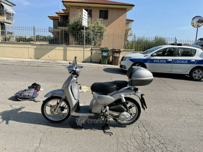 incidente-auto-scooter-via-dannunzio-civitanova-FDM-3-650x488