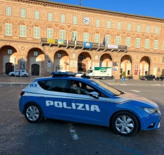 polizia-archivio-arkiv-5-e1683552553156-325x308