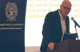 John-McCourt-al-simposio-della-Georgetown-University-di-Washington