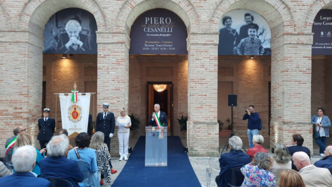 Sindaco-Antonio-Bravi-Cerimonia-ufficiale-intitolazione-