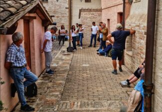 Visita-borgo-Ficana-mc