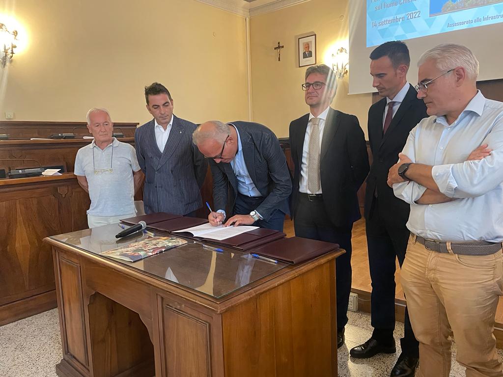 Ponte ciclopedonale sul Chienti: firmato l'accordo di programma, via ai lavori ad inizio 2023 - Vimarsana News