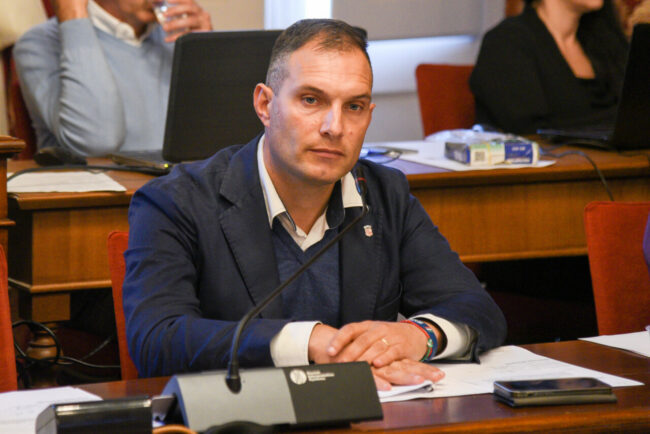 Renna_ConsiglioComunale_FF-14-650x434
