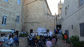 Sagra-Sughitti-2022-4-325x183