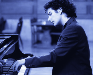 Umberto-Laureti-2-e1665483525938-325x262