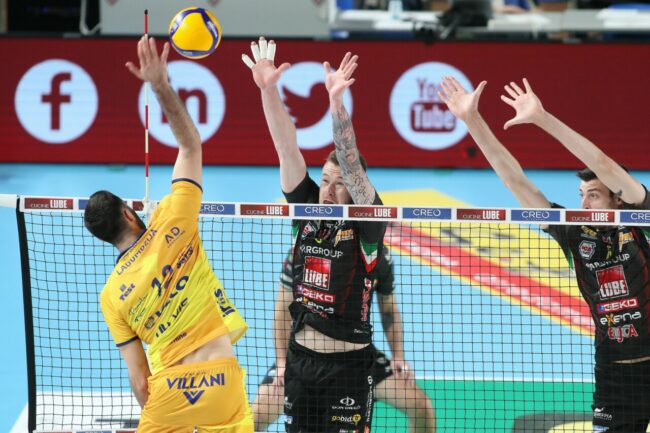 Zaytsev-a-muro