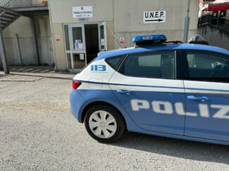 volante-polizia-tribunale-pannaggi1