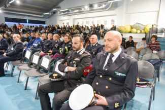 75esimo-polizia-stradale-licei-da-vinci-civitanova-FDM-5-325x217