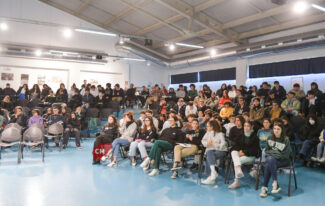 75esimo-polizia-stradale-licei-da-vinci-civitanova-FDM-7-325x206